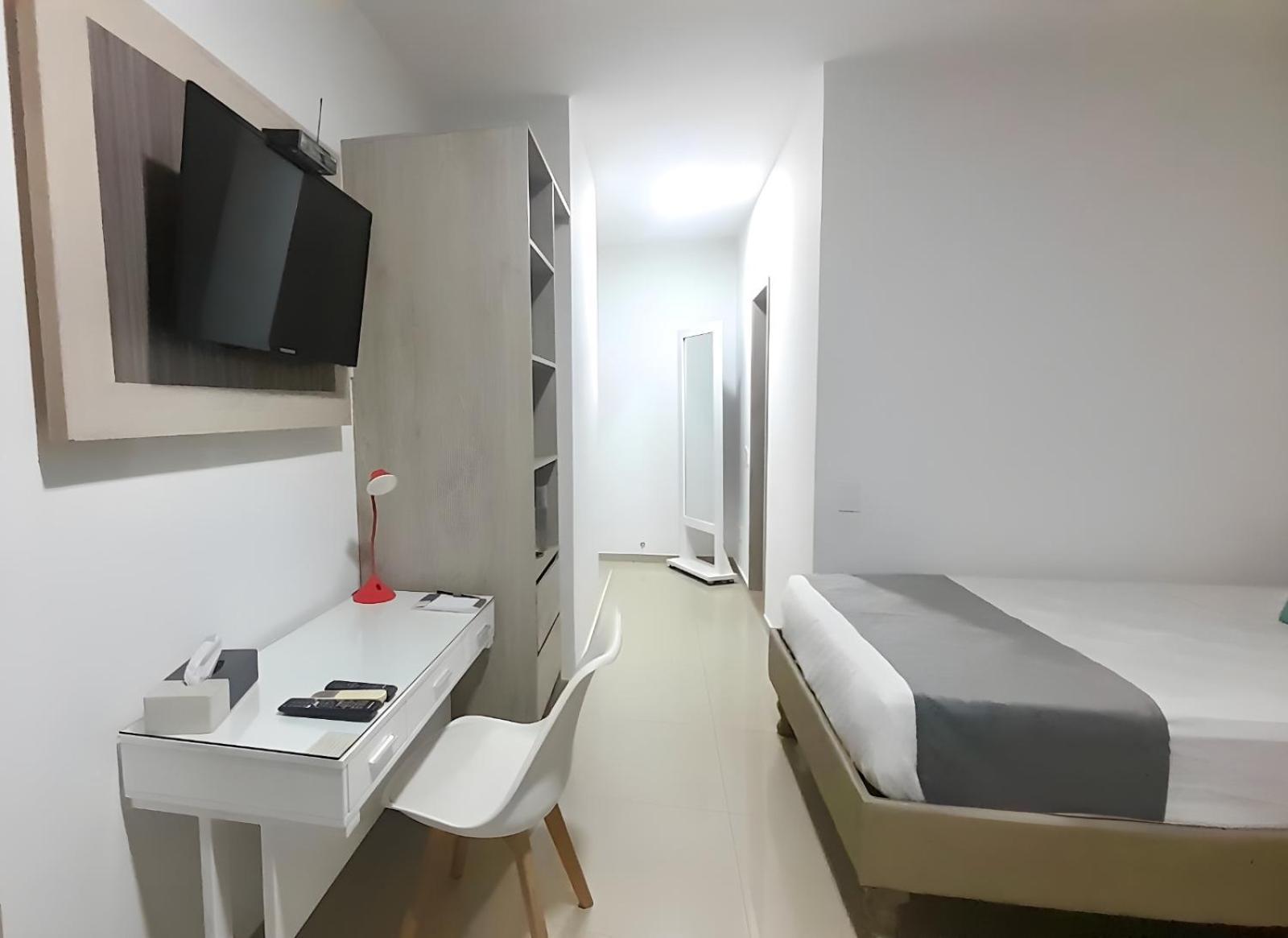 קאלי On Apartasuites מראה חיצוני תמונה
