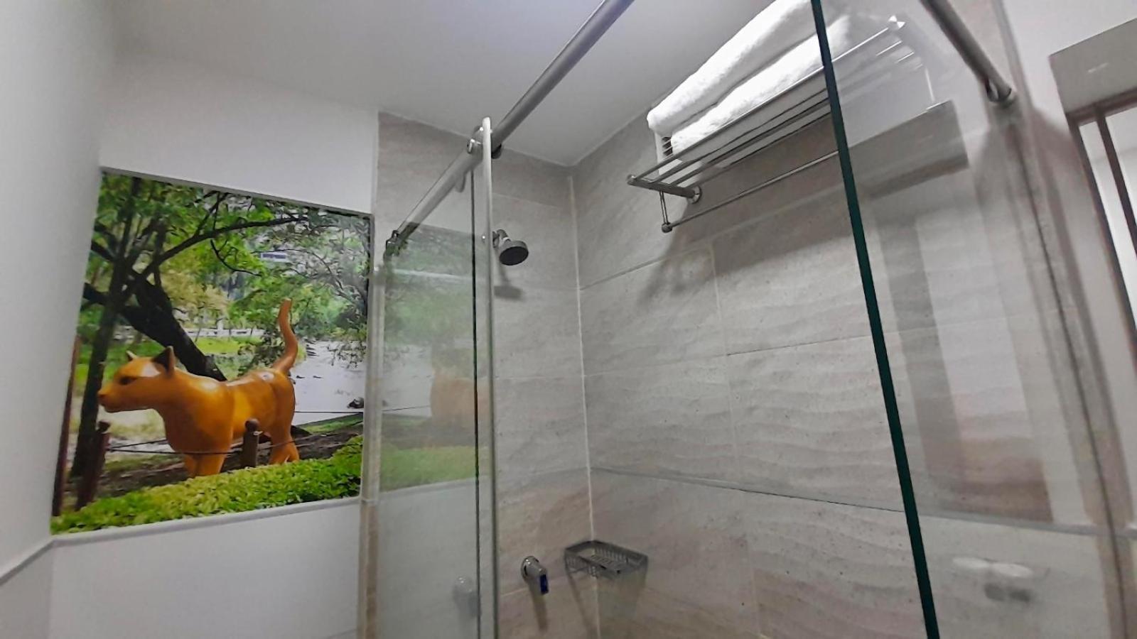 קאלי On Apartasuites מראה חיצוני תמונה